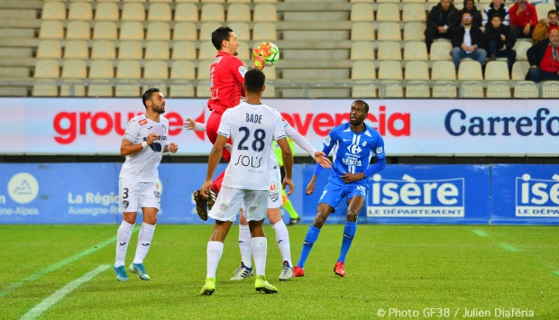 Grenoble - HAC : 1 - 1. Une occasion manquée
