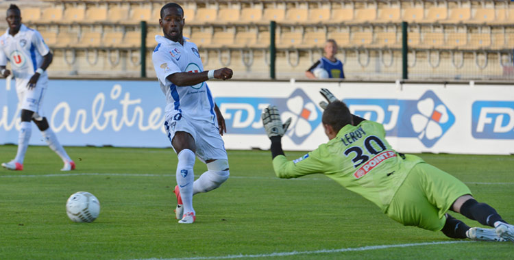 Tours - HAC : 3 - 3 (5-4 tab). La tête à l'envers
