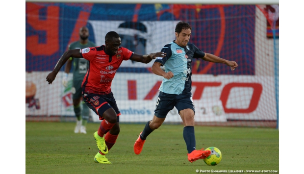 Amos Youga en approche au HAC