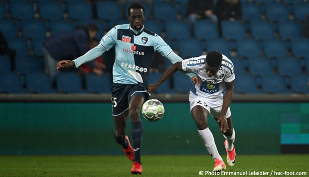 Le HAC prolonge son défenseur Samba Camara