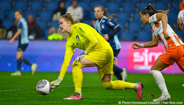 Katriina Talaslahti signe à Dijon