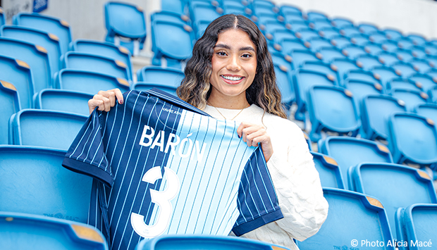 Angela Baron débarque au HAC !