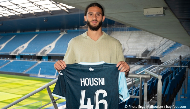 Ilyes Housni prêté au HAC !